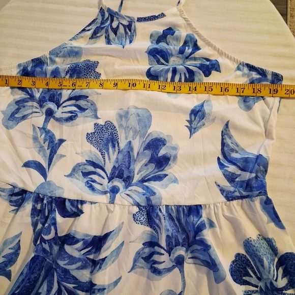 Blue And White Floral Maxi Dress Size Large - Picture 7 of 11